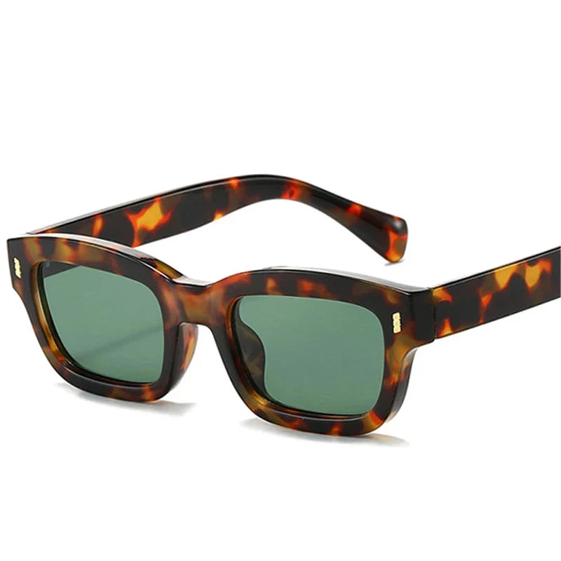 Kompakte Square Sonnenbrille – UV400