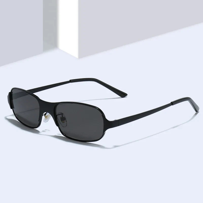 Moderne Sonnenbrille aus Metall – UV400