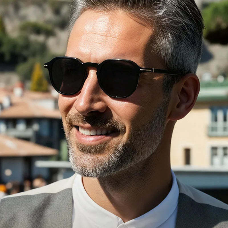 Polarisierte Sonnenbrille mit Nieten – UV400