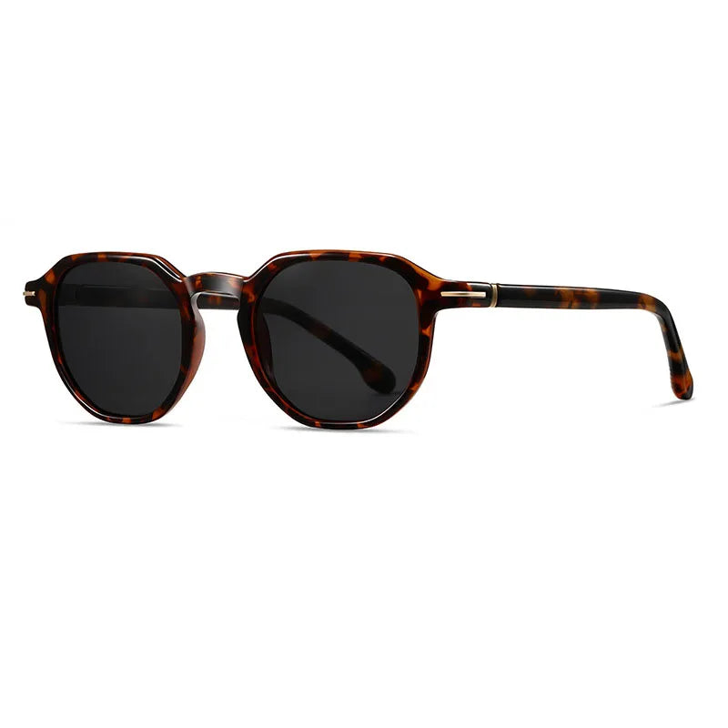 Polarisierte Sonnenbrille mit Nieten – UV400