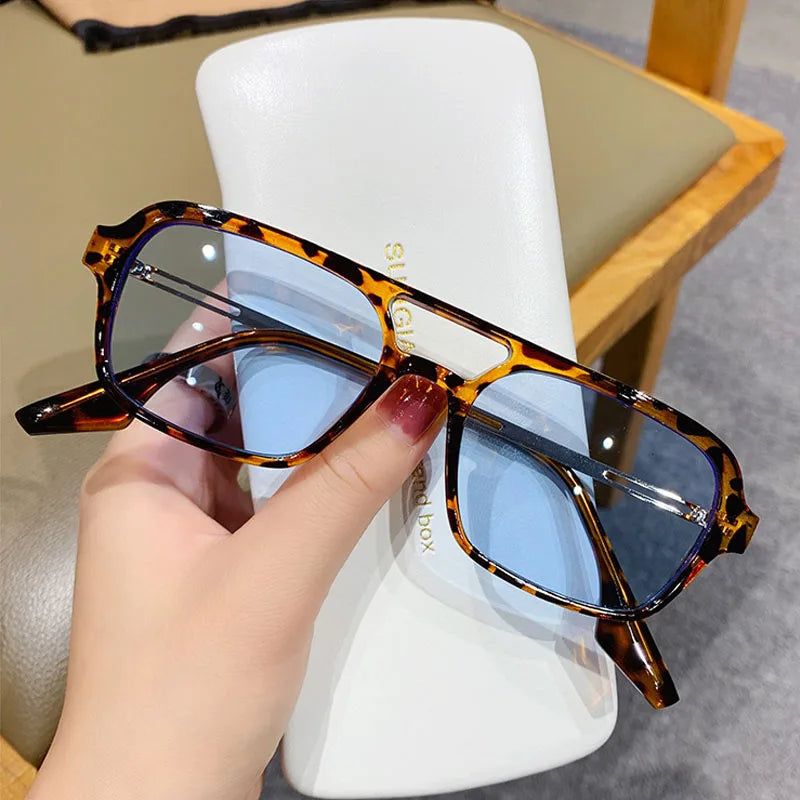 Quadratische Sonnenbrille mit Doppelsteg – UV400